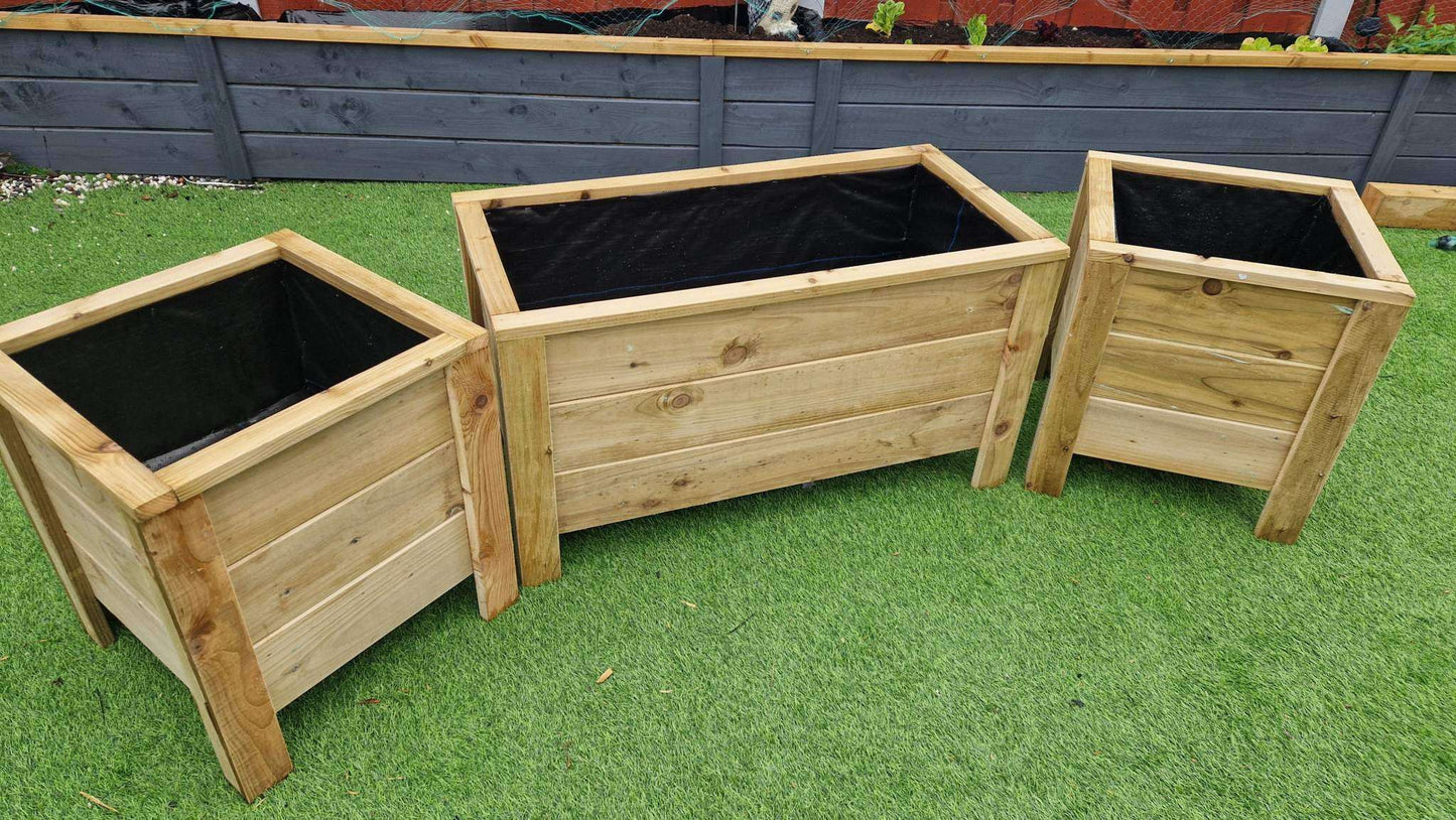 Handcrafted Wooden Planter Set – 1 Large & 2 Matching Medium Planters