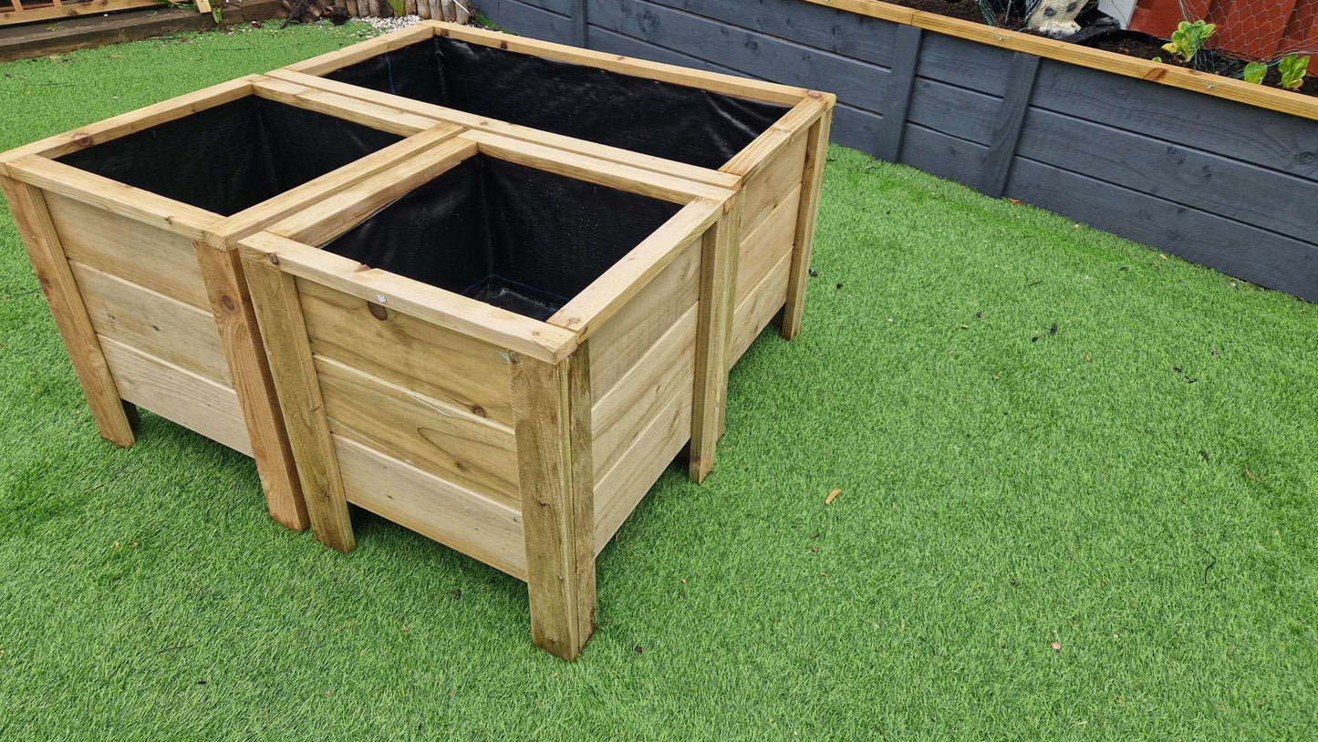 Handcrafted Wooden Planter Set – 1 Large & 2 Matching Medium Planters